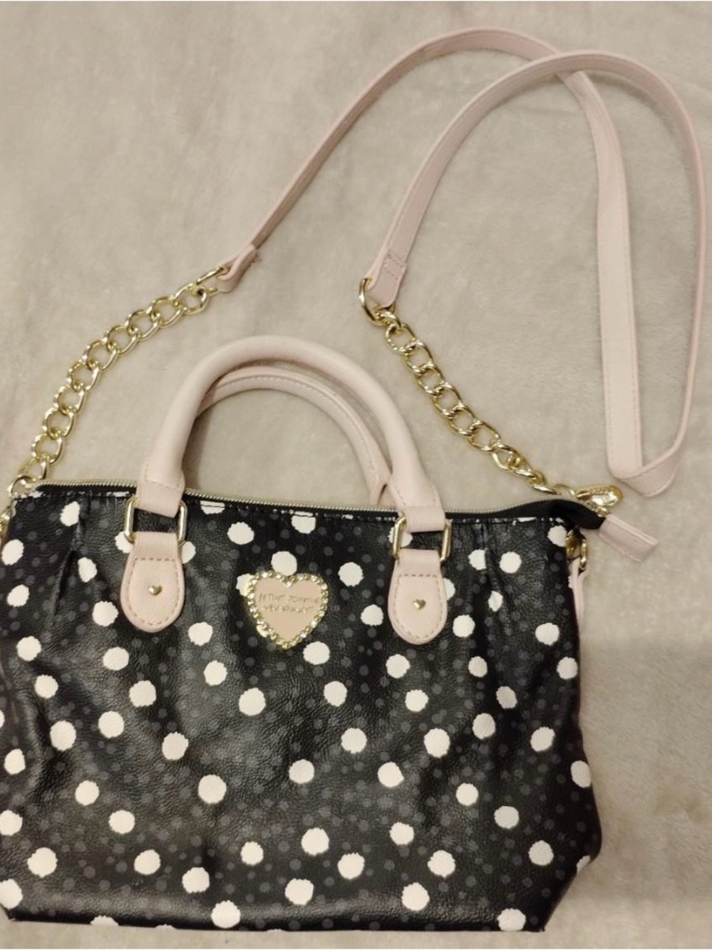 Betsey Johnson crossbody EUC
